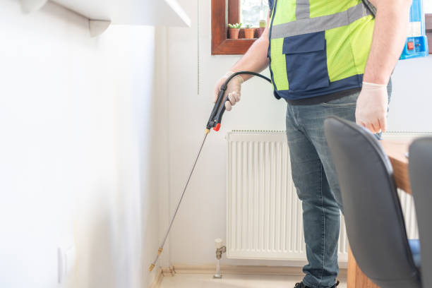 Best Emergency Pest Control  in Loma, CO